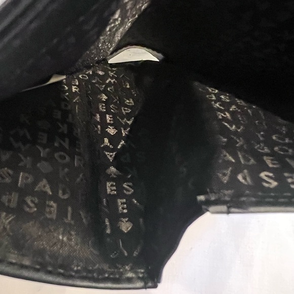 Kate Spade Mini Wallet - Picture 4 of 4